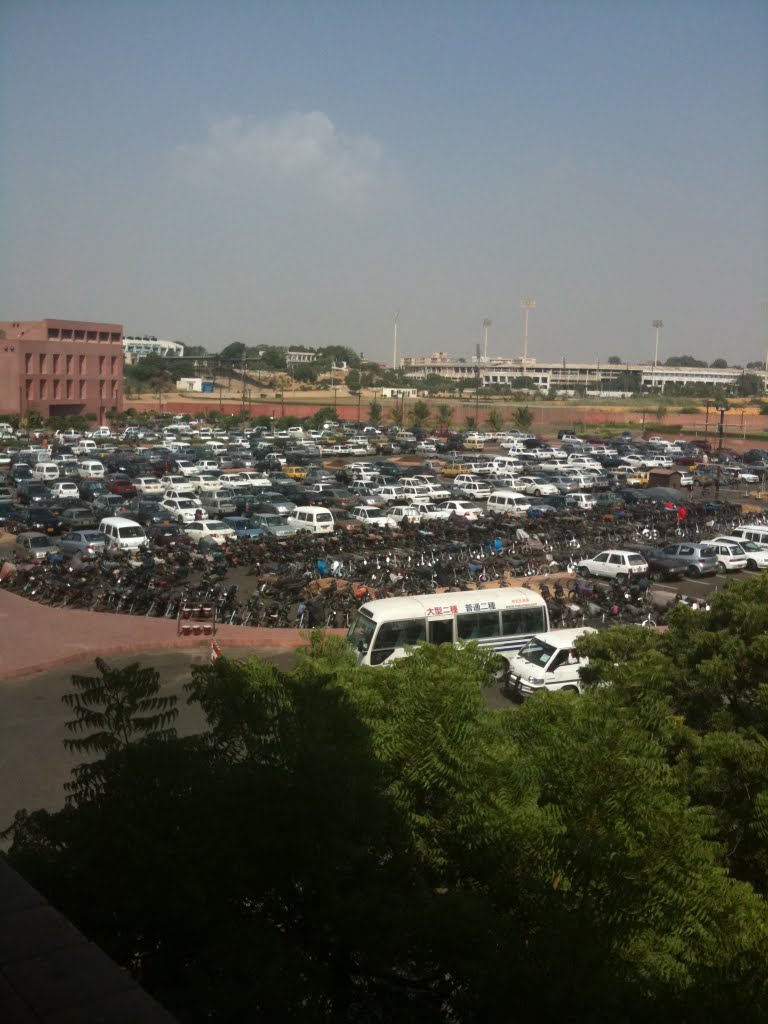 Photo was taken from window of Nazar Ali Waljis Building Aga Khan Hospital car parking Karachi Sindh by Mir Meharullah Talpur