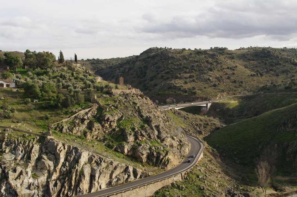 Toledo by enzo cau