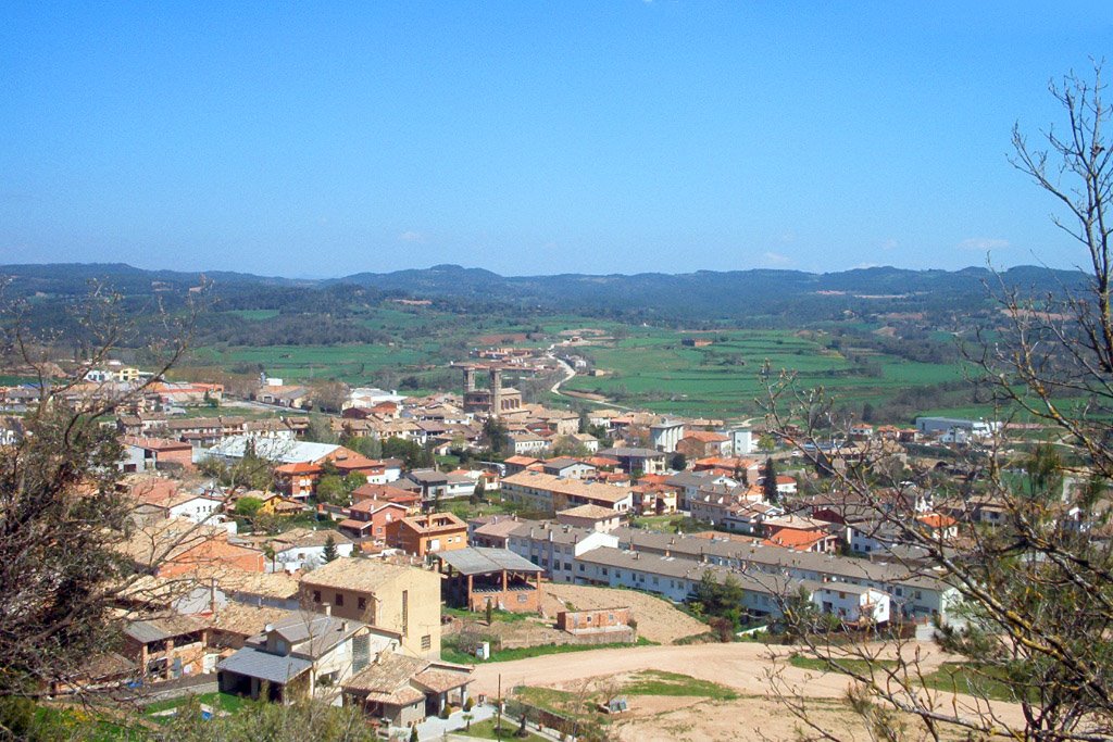 Olost de Lluçanès des de Sant Adjutori by jordi domènech