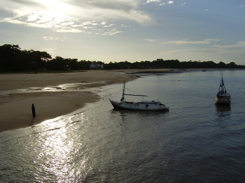 Nascer do sol visto do trapiche da vila by castrofan