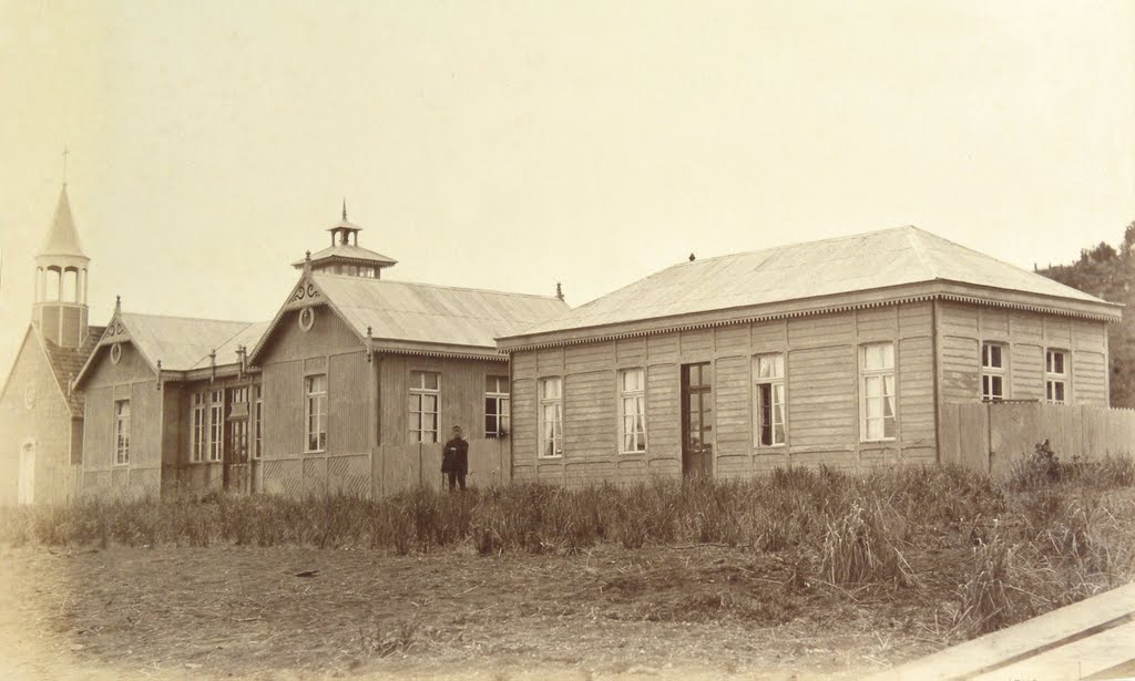 Escuela, 1893 by horacioparrague