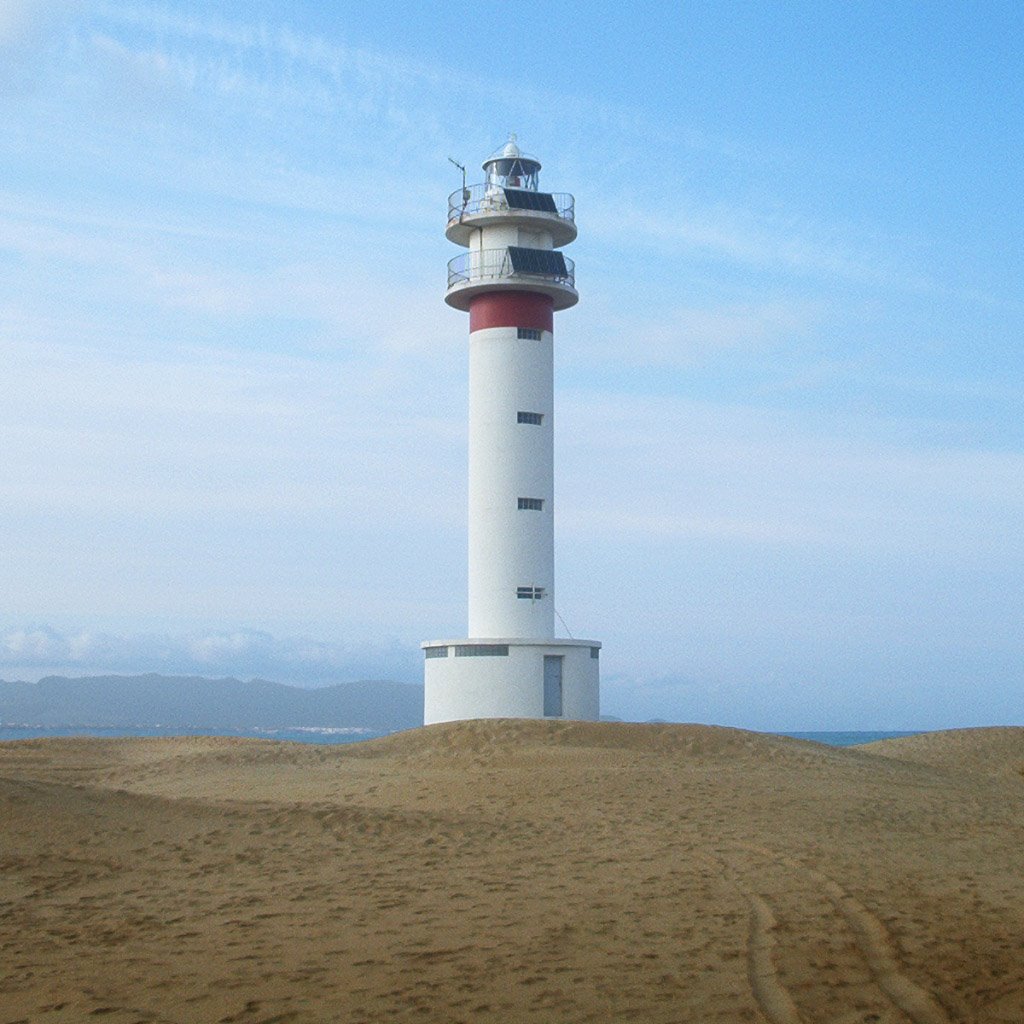 Delta de l'Ebre, far de la Punta del Fangar by jordi domènech