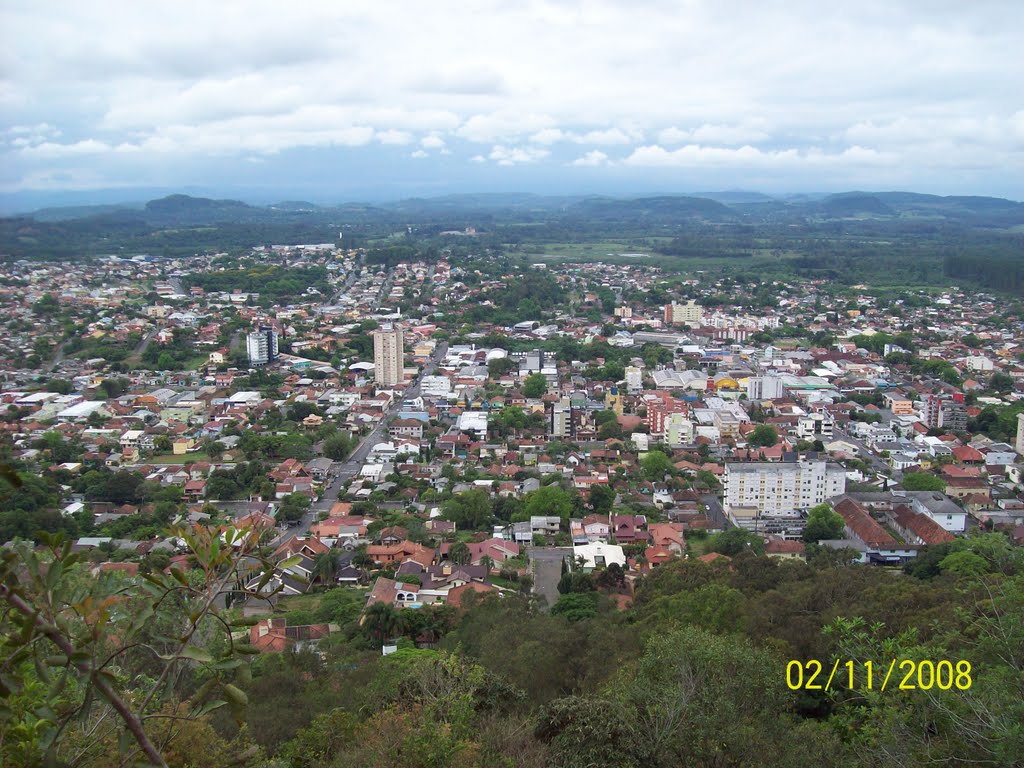 Montenegro from Morro São João by J.Maria