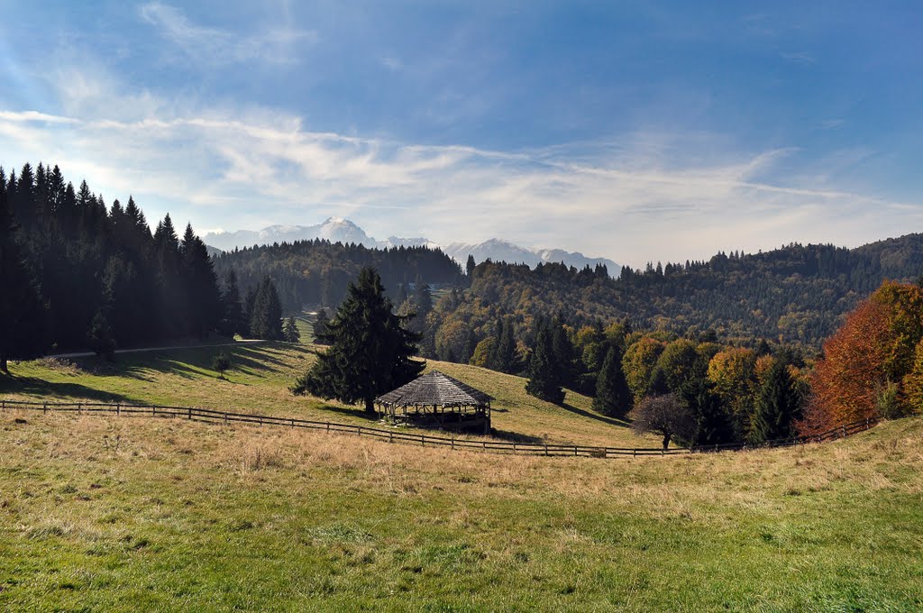 Bucegi scenary from Poiana Secuilor by FlinstoneRO