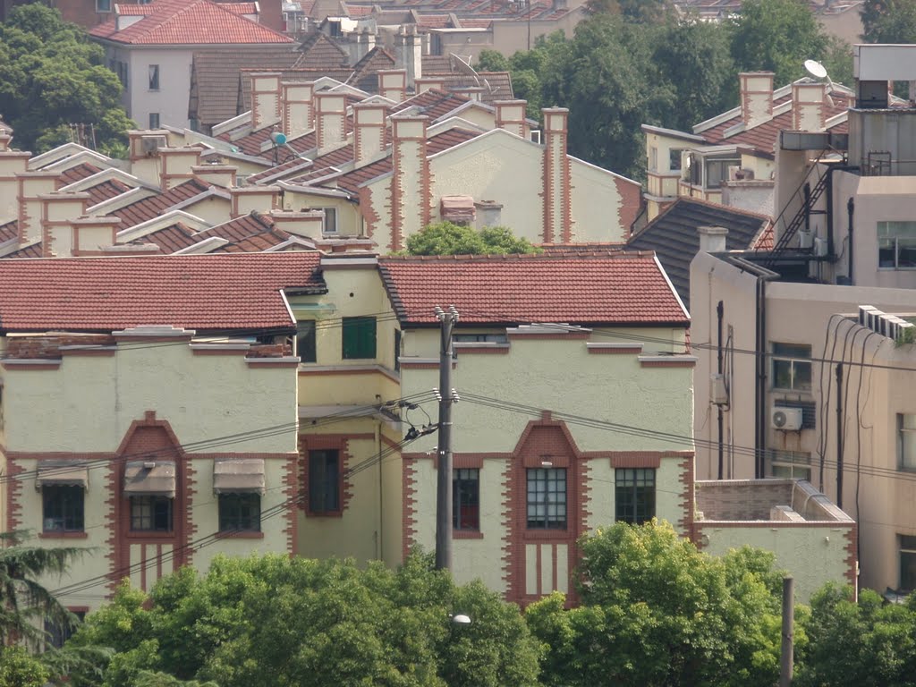 VIEW from jing an hotel to old villa on JVLU Road) foto by taudageon 2010. by tdj2010