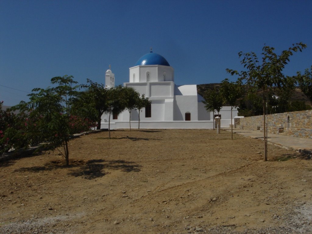 Amorgos - Church of Ag Paraskevi by mcbled