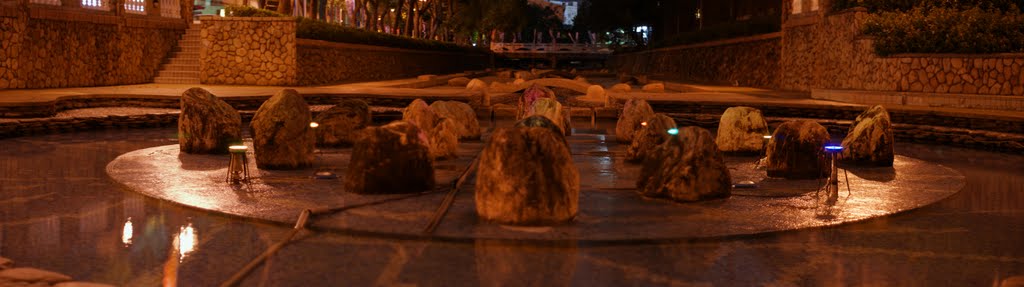 新竹護城河 / Hsinchu City Moat at night by Blair Yu