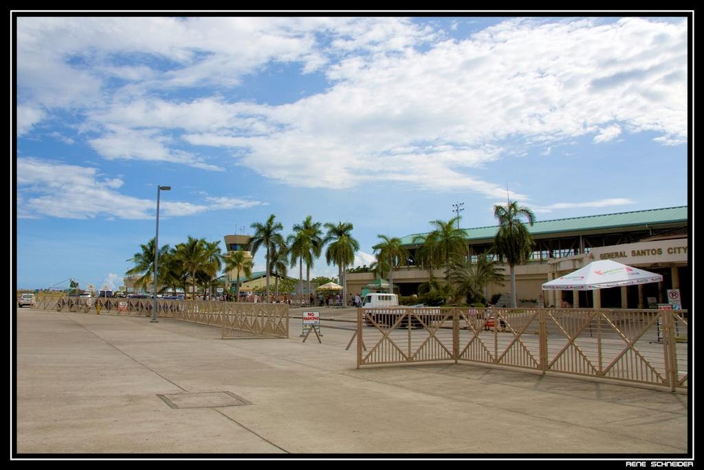 Gensan Airport by Rene Schneider