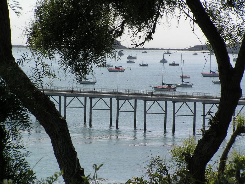 Looking over to one of the piers by rwdw