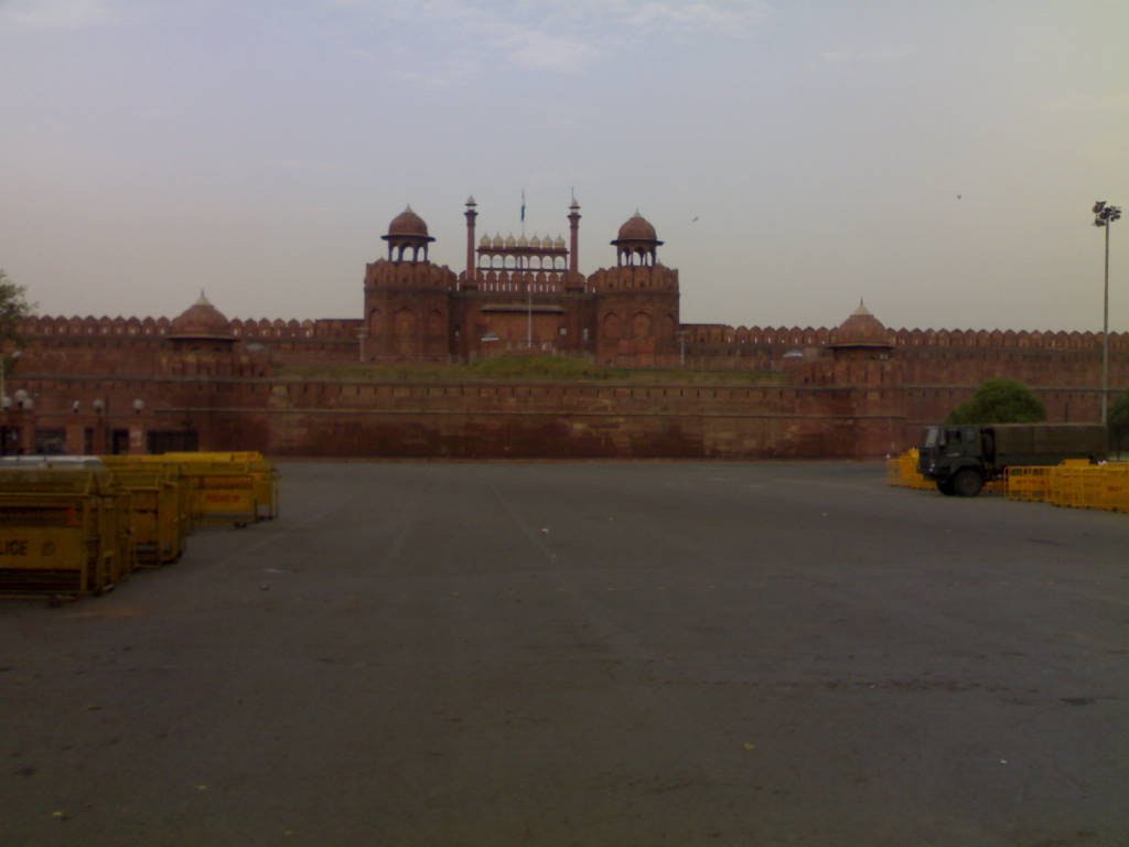 Red Fort, Delhi by Ameesh Gupta, Kanpur…