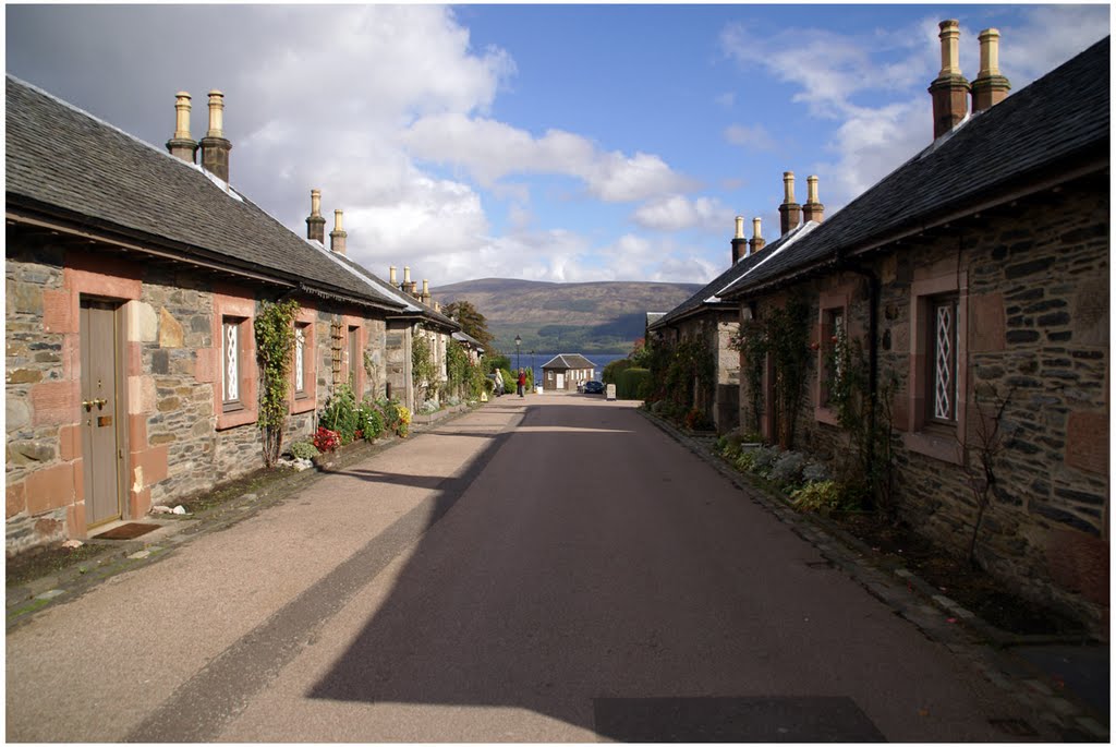 Luss, Scotland by gingerfoxy