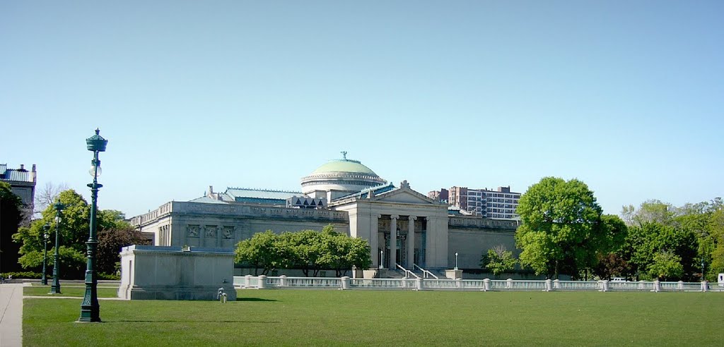 Chicago Museum of Science and Industry by R. Halim