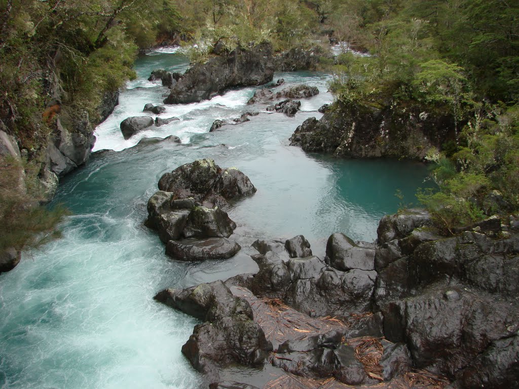 Saltos de Petrohue - Puerto Varas - Sul do Chile by caracor