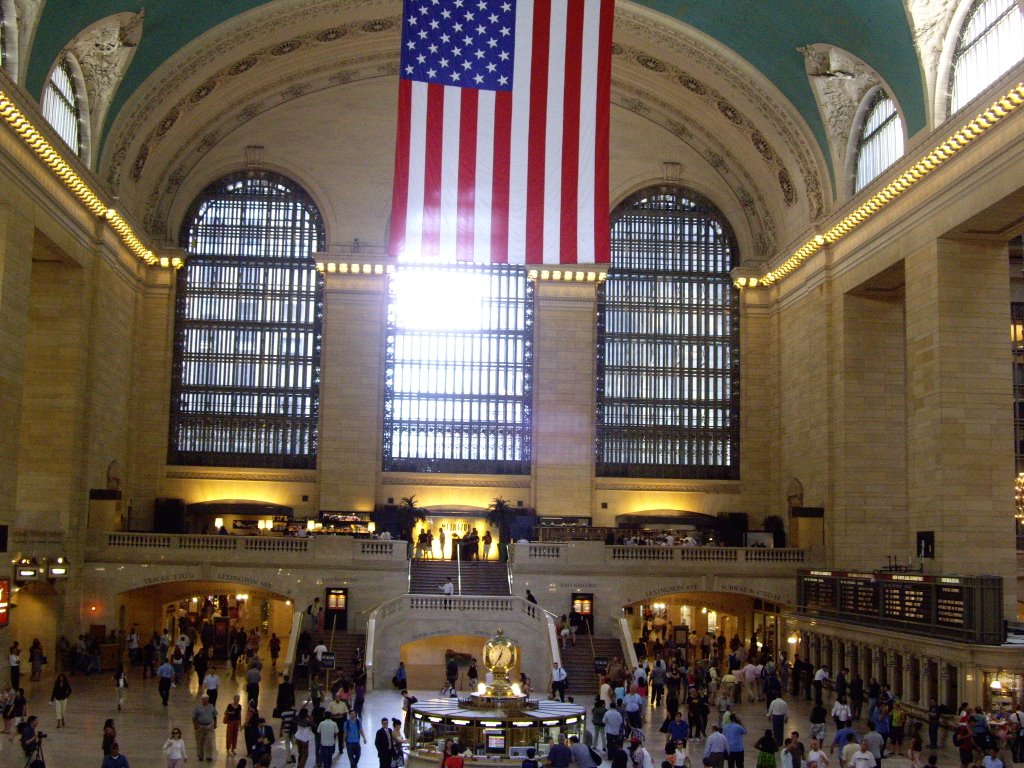 Grand Central Terminal by Paolo Vaghi