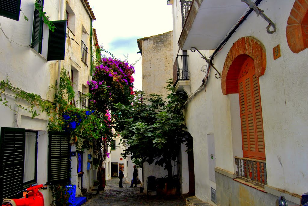 Calle de Cadaqués by Potoka