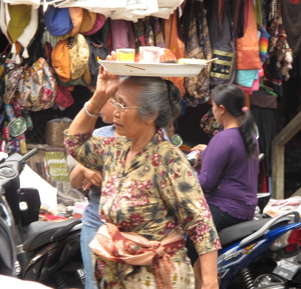 Market Life II by Susan Kelly