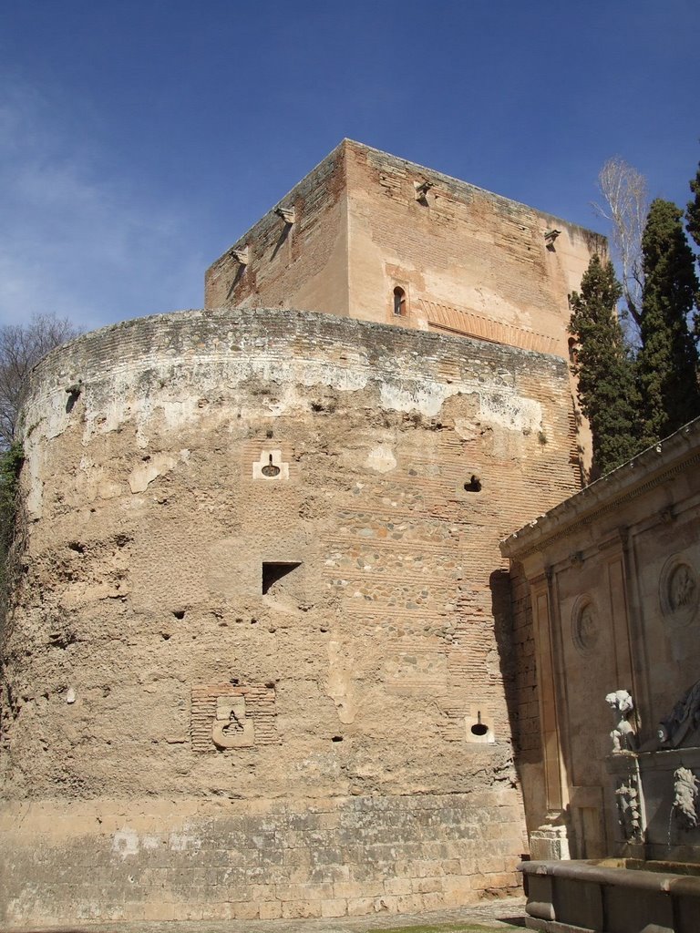 Cubo Puerta de la Justicia by Juanjo.Viedma