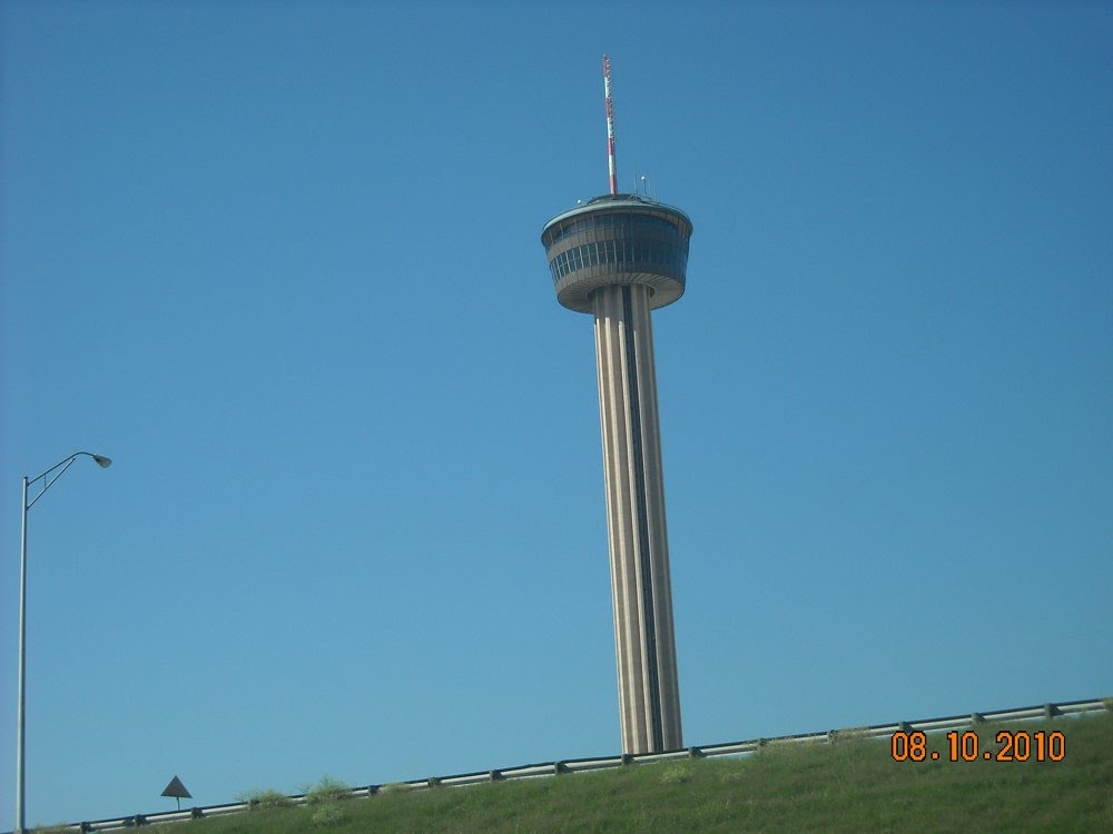 Tower of the Americas by Fersonia