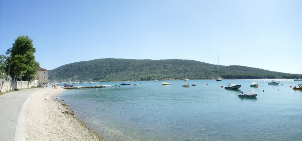 Croatia\Cres\Beach Panorama by Griffith430