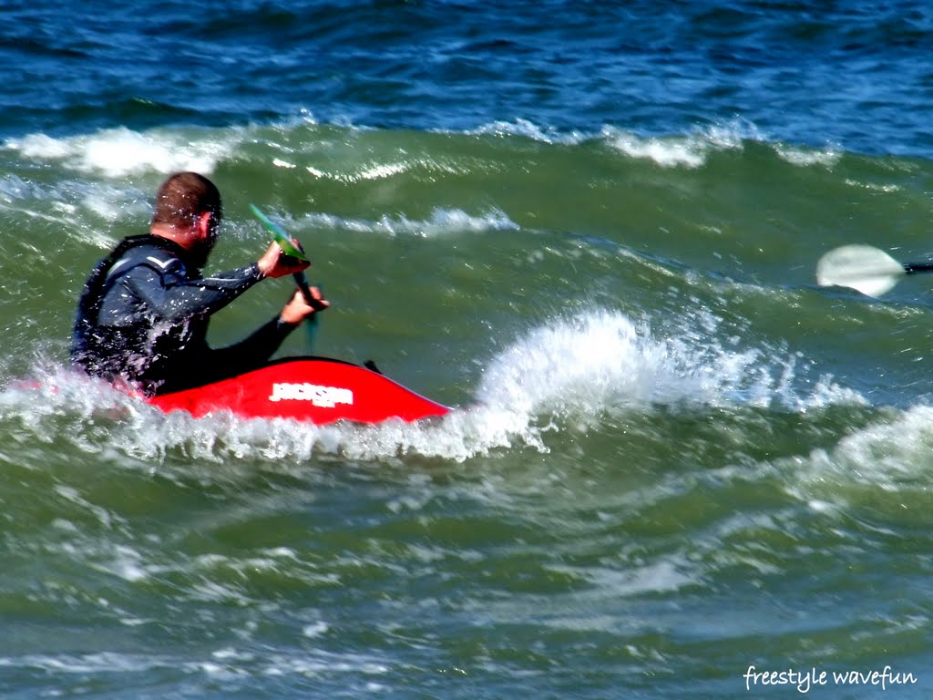 Freestyle wavefun by Joerg Brudermanns