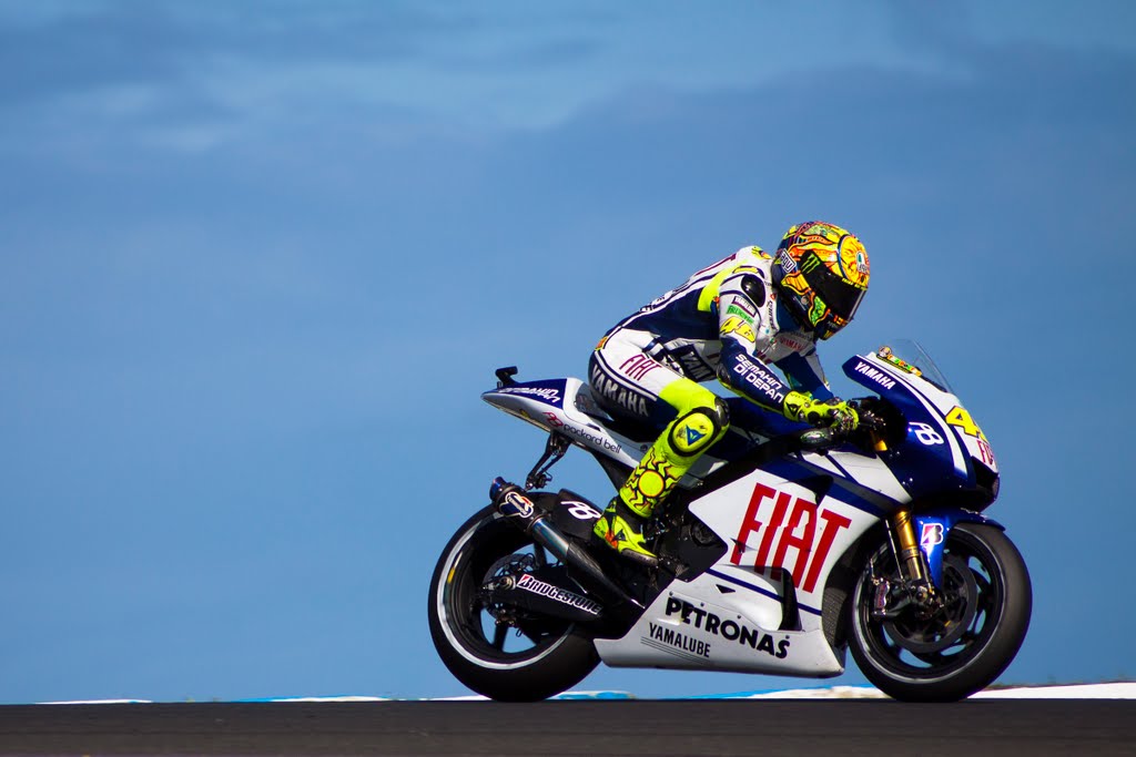 Valentino Rossi by john_mcclumpha