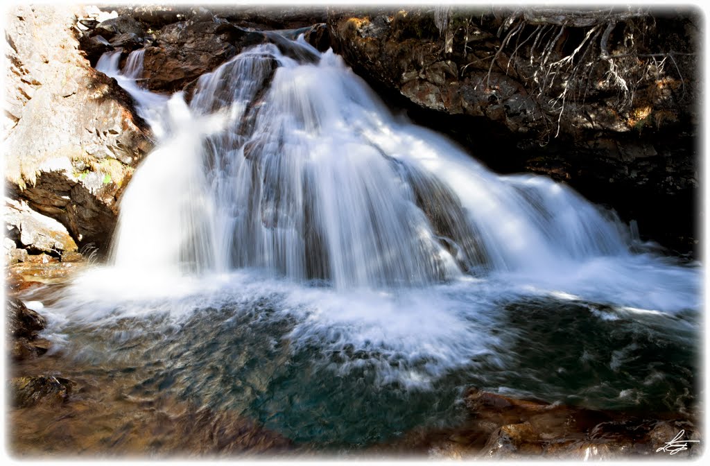 Morteratsch waterfall by Emanuele Leoni