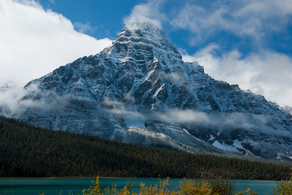 Mount Chephren by Jay Chen