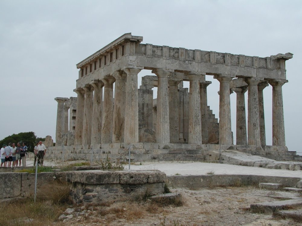 Aegina Tempel Aphaia by Leo van Gog