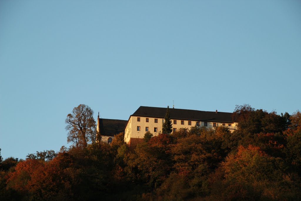 Das Kloster Engelberg in der Abendsonne im Oktober 2010 by kdh865