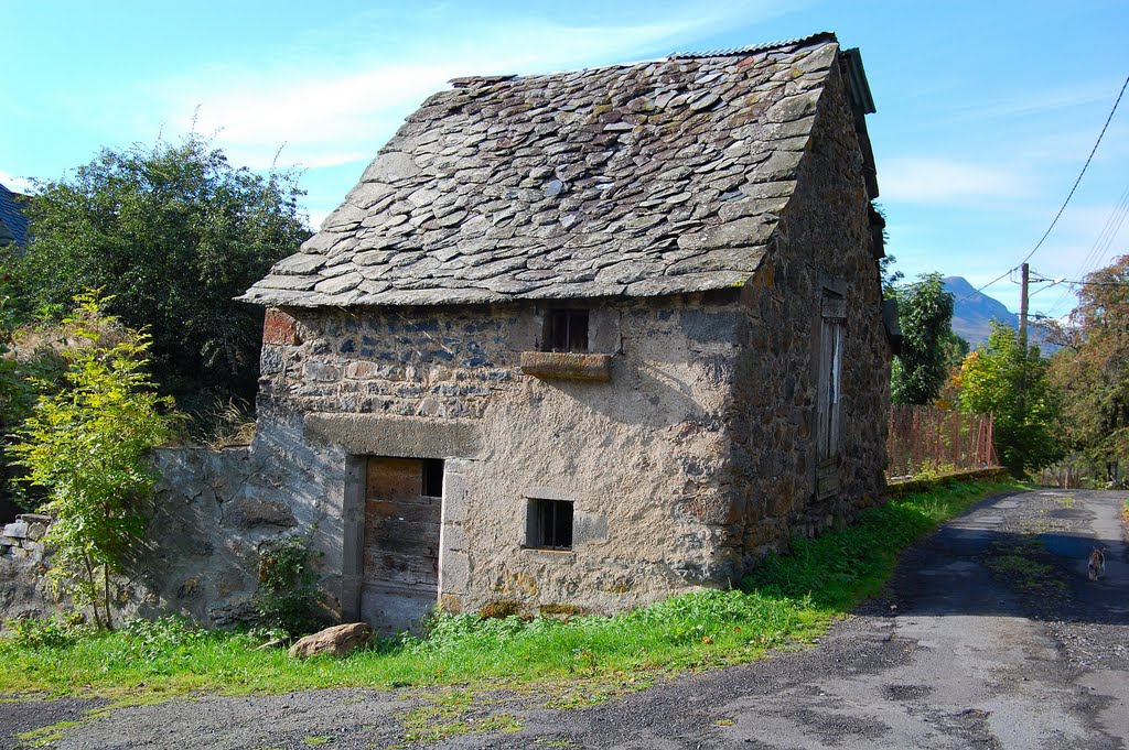 Village de Dienne by Les Argonautes