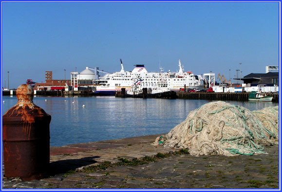 Le Port by Alain CHRISTY