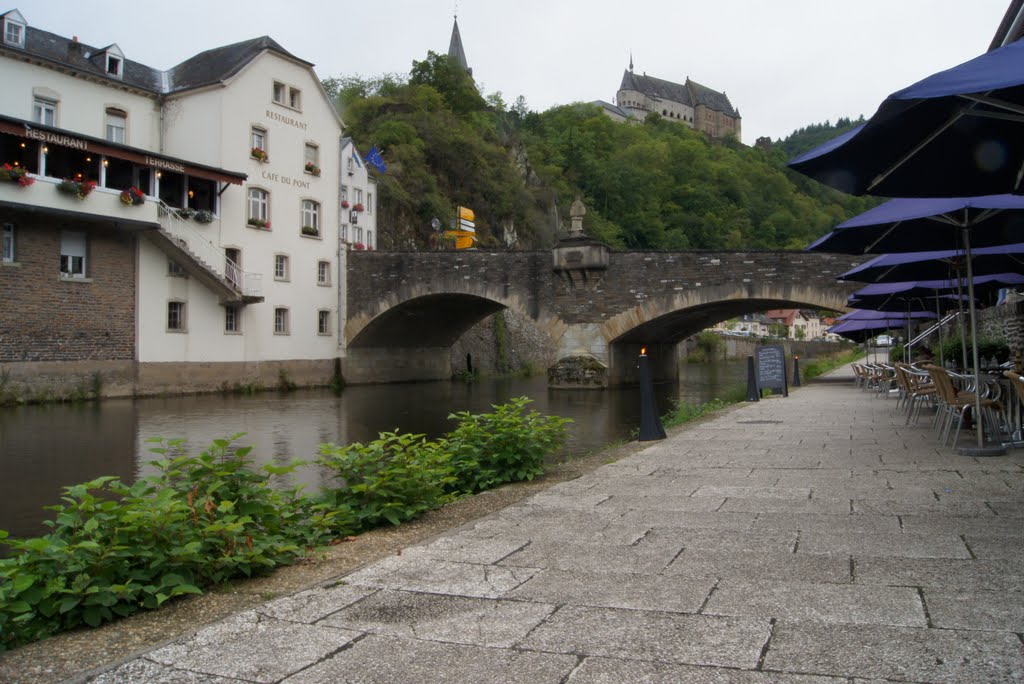 Vianden by Colin Challenger