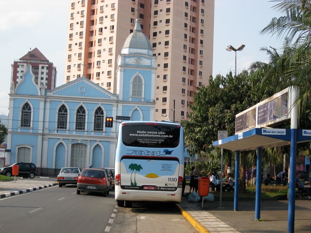 IGREJA DE SÃO BENEDITO NO LARGO DO BOM JESUS (dia do azul) - MOGI DAS CRUZES / 2.010 by SIDNEIA