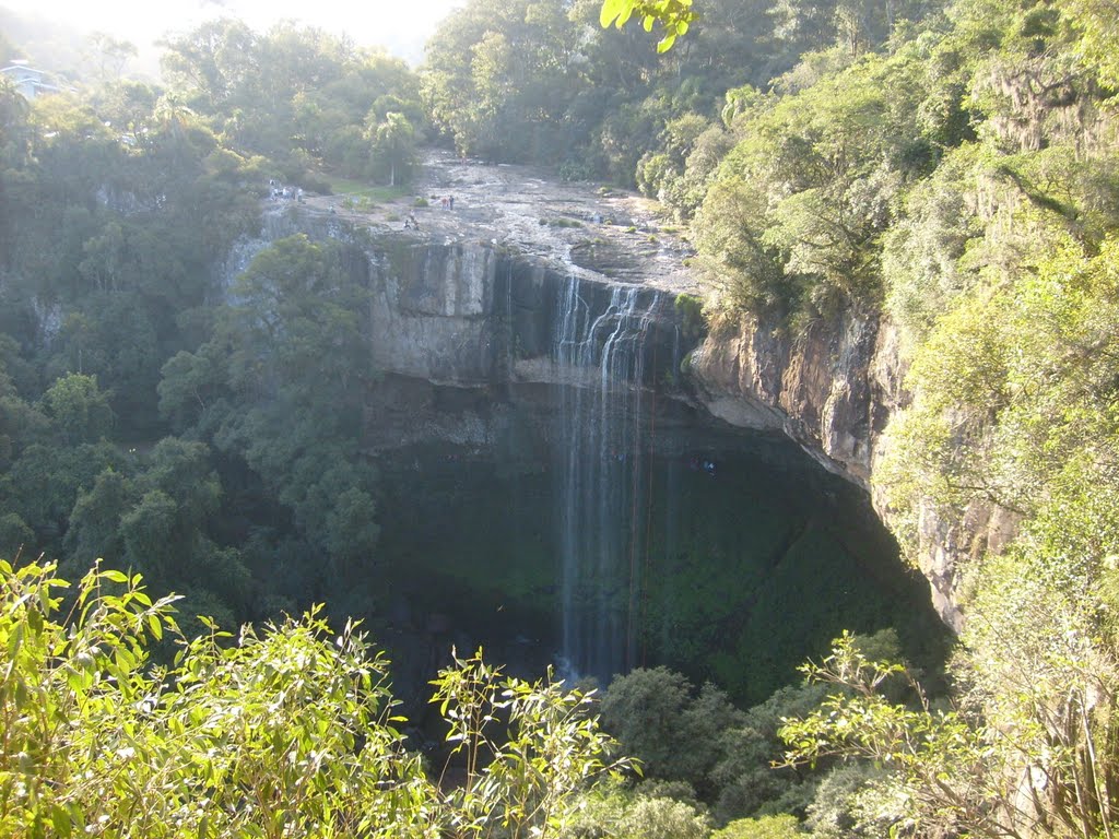 Salto Ventoso - Farroupilha - RS by Josias Porciuncula Obes