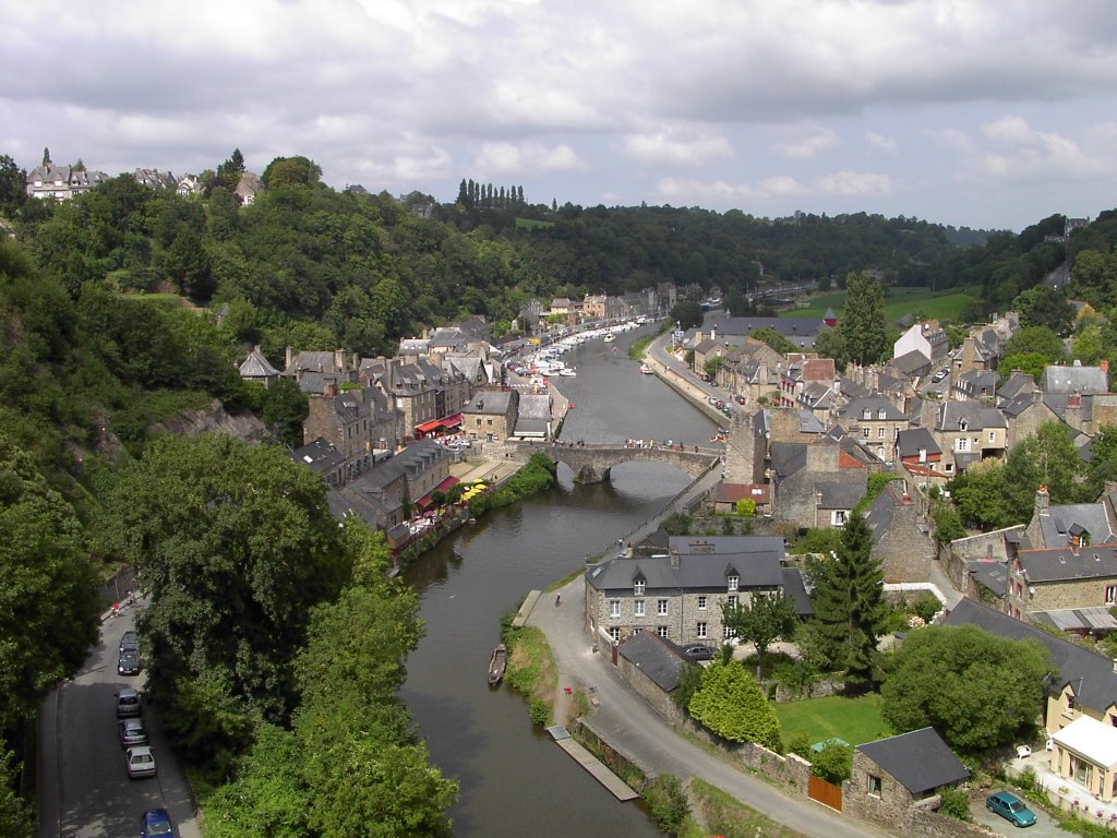 Port de Dinan/K.G. by Koene G. de Boer