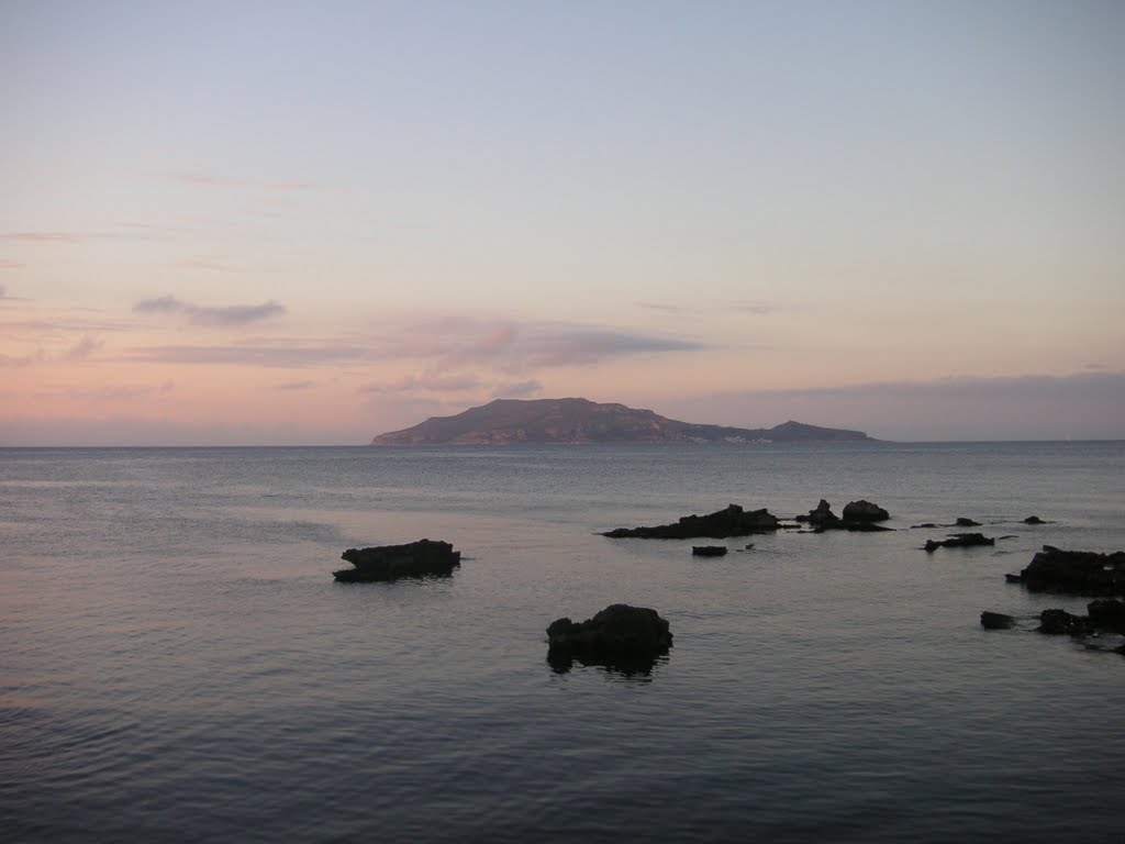 Levanzo al tramonto by ©Erica Scamperle