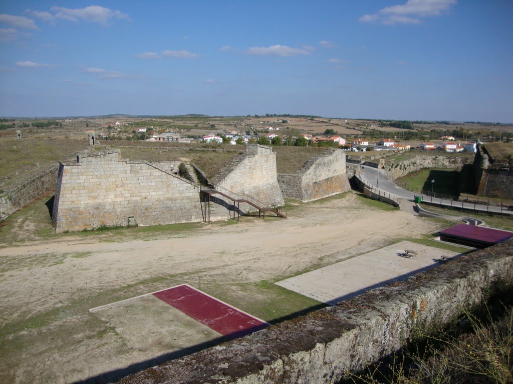 Almeida, Portugal, Fuerte by Rolando Canessa