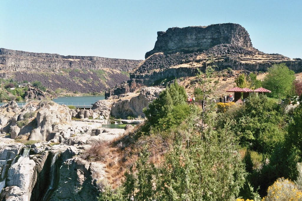 Shoshone Falls by Helbert Vogelzang