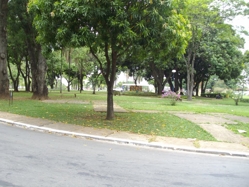 Av.das larangeiras Parque das Larangeiras by carlos antonio coelh…