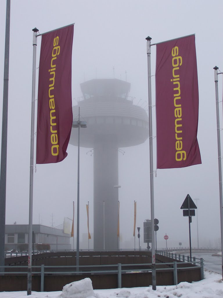 Tower im Nebel ... 18. Januar 2010 by JensB2001