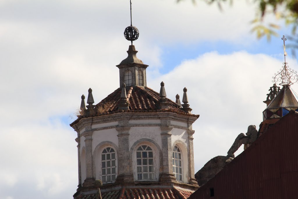 Torre da Igreja de S. João de Deus by silrui