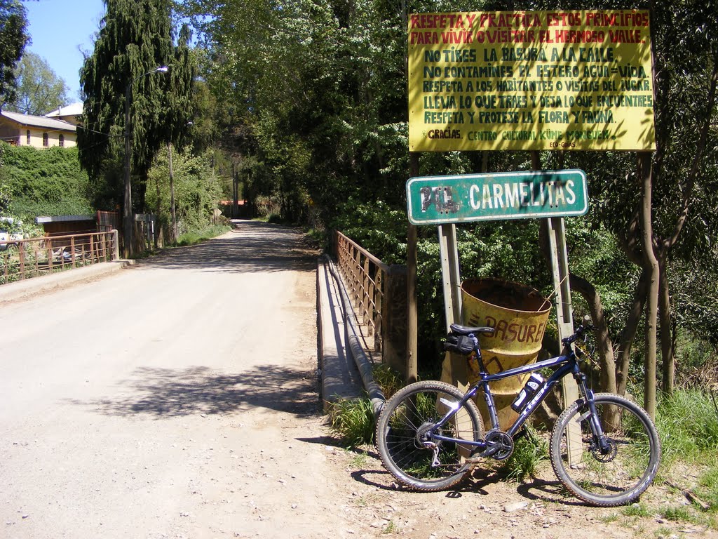 Puente Carmelitas, Valle Nonguén by Pablo Contreras