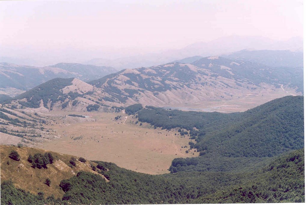 Veduta Lago di Cornino e Rascino by alvaro calabrese