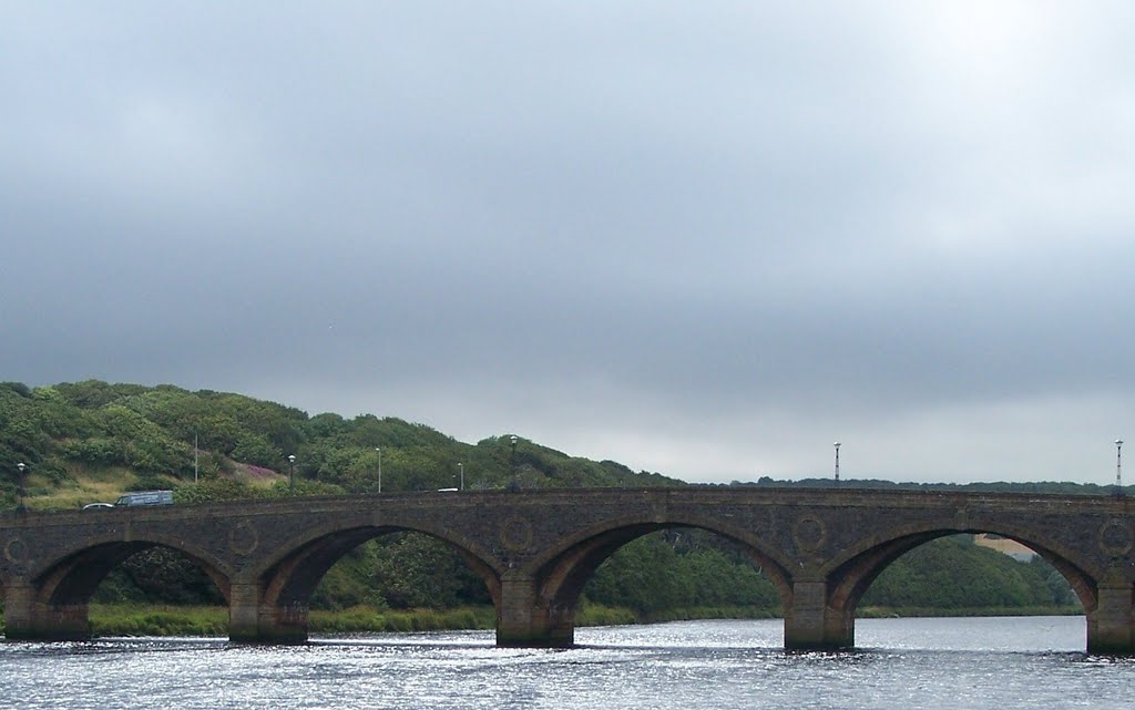 Banff Bridge, 4 of the 7 arches by Gilbert Smith