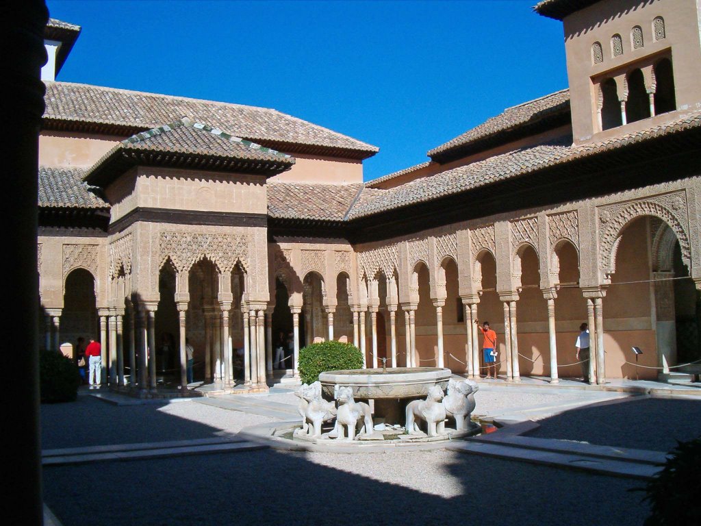 Patio de los Leones by Alejandro Machin