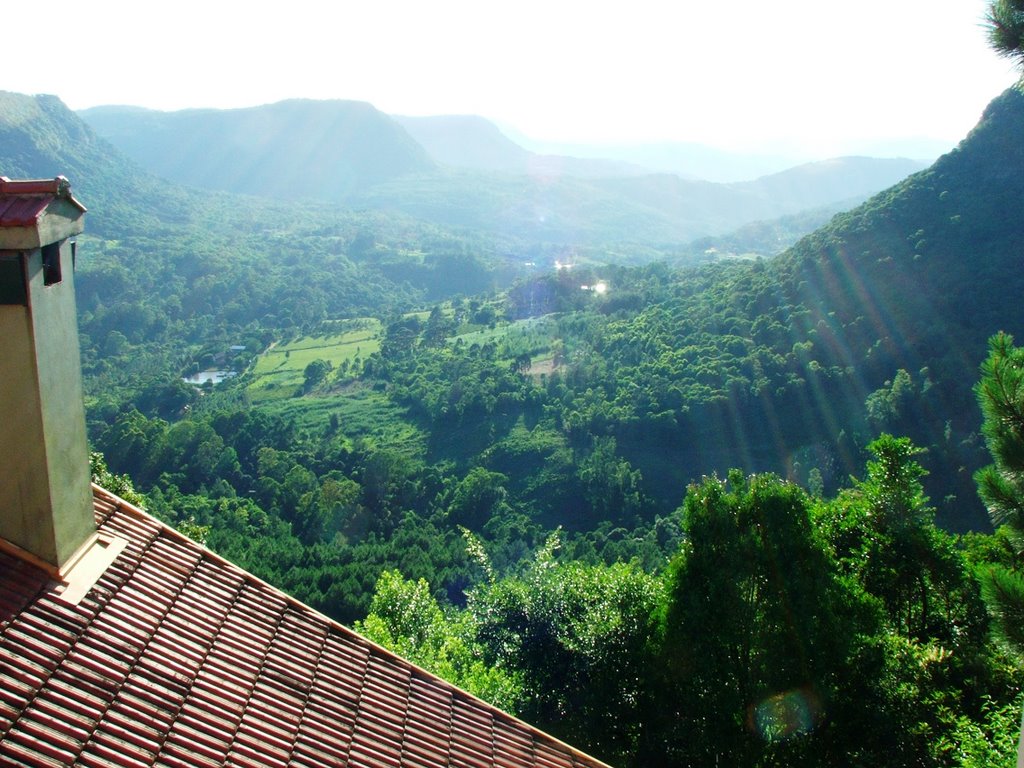 Amanhecer Vale do Quilombo by Jakza