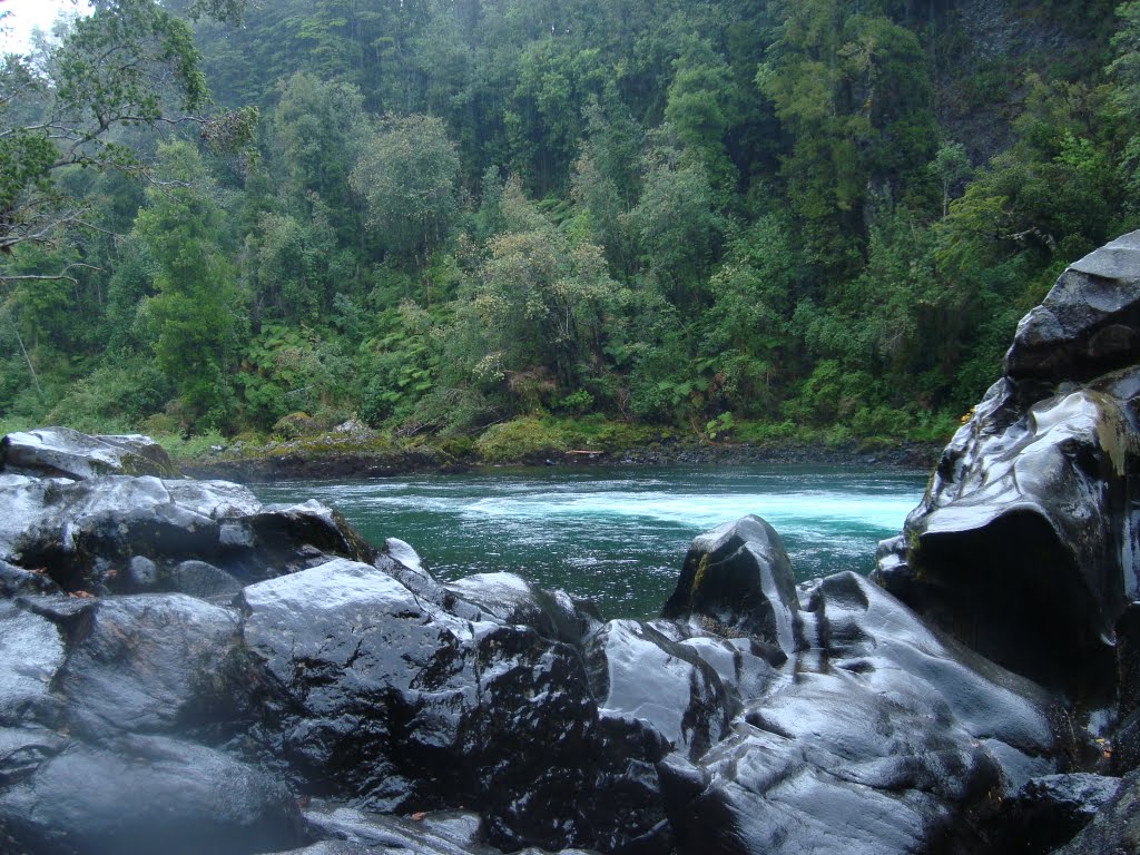 Rio Fuy by verukini