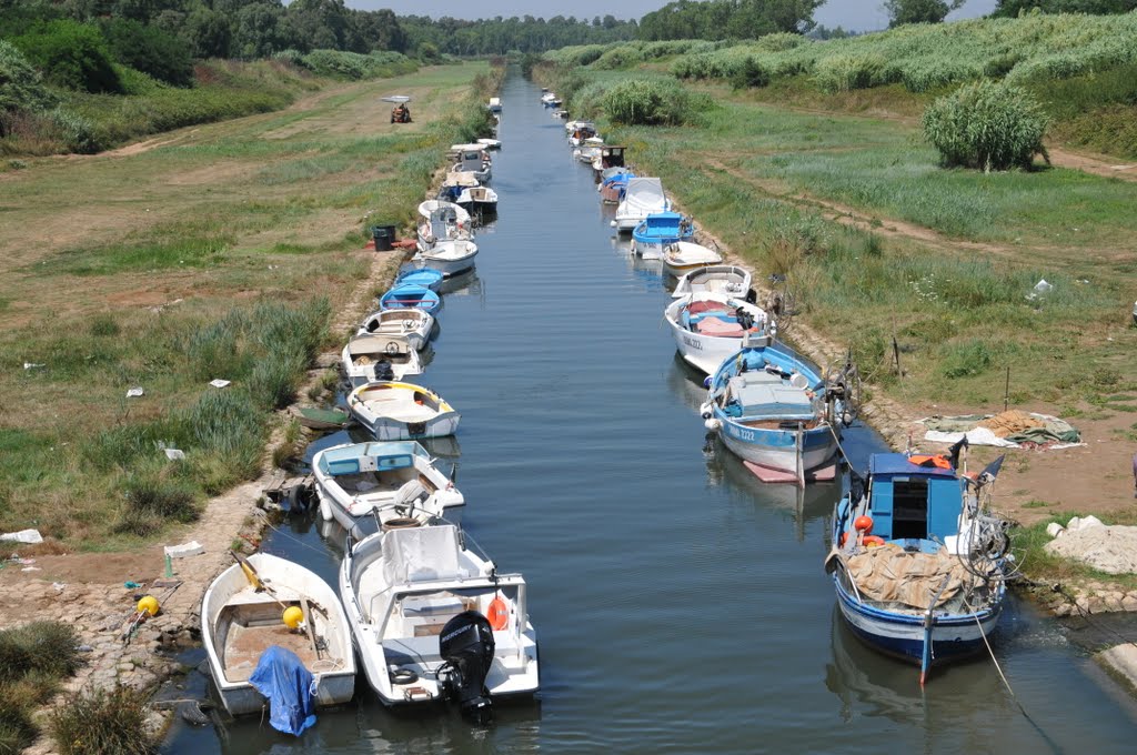 Italië - Bij het Lago di Fogliano by Ben de Graaf Bierbra…