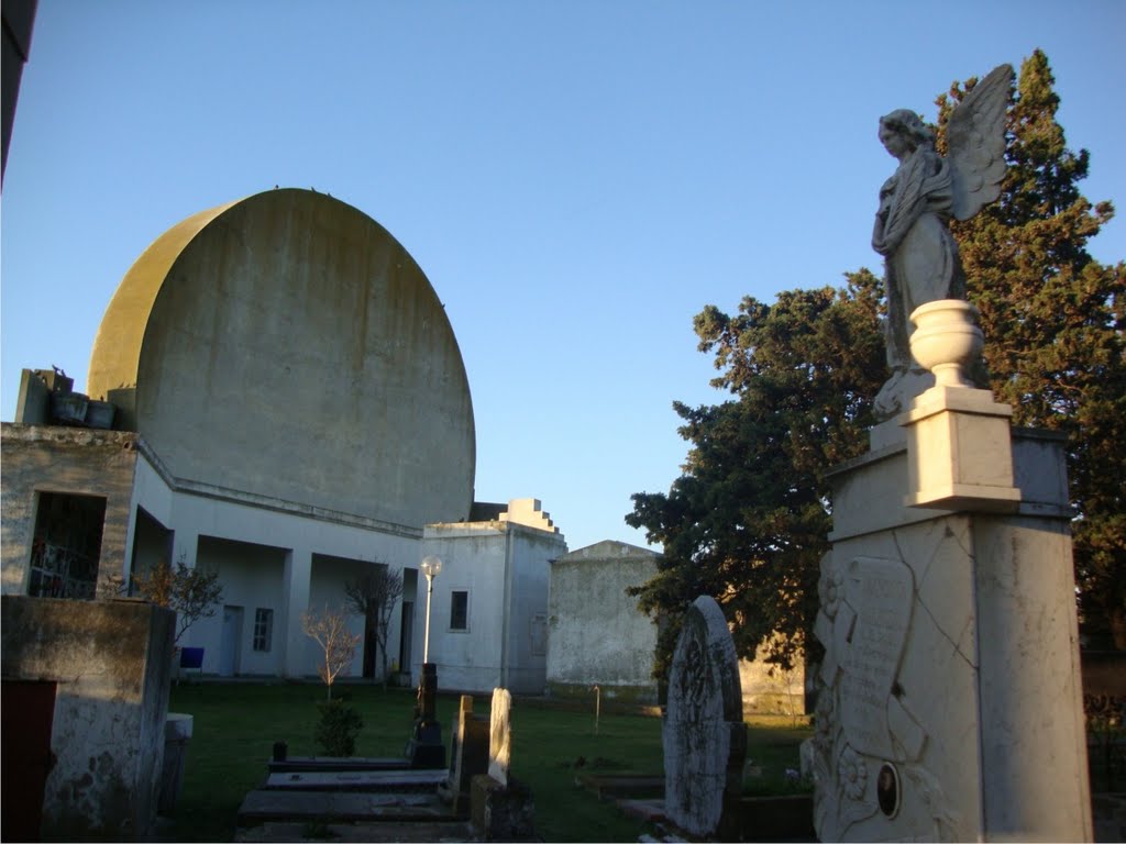 Cementerio de Saldungaray by vivicorcuera