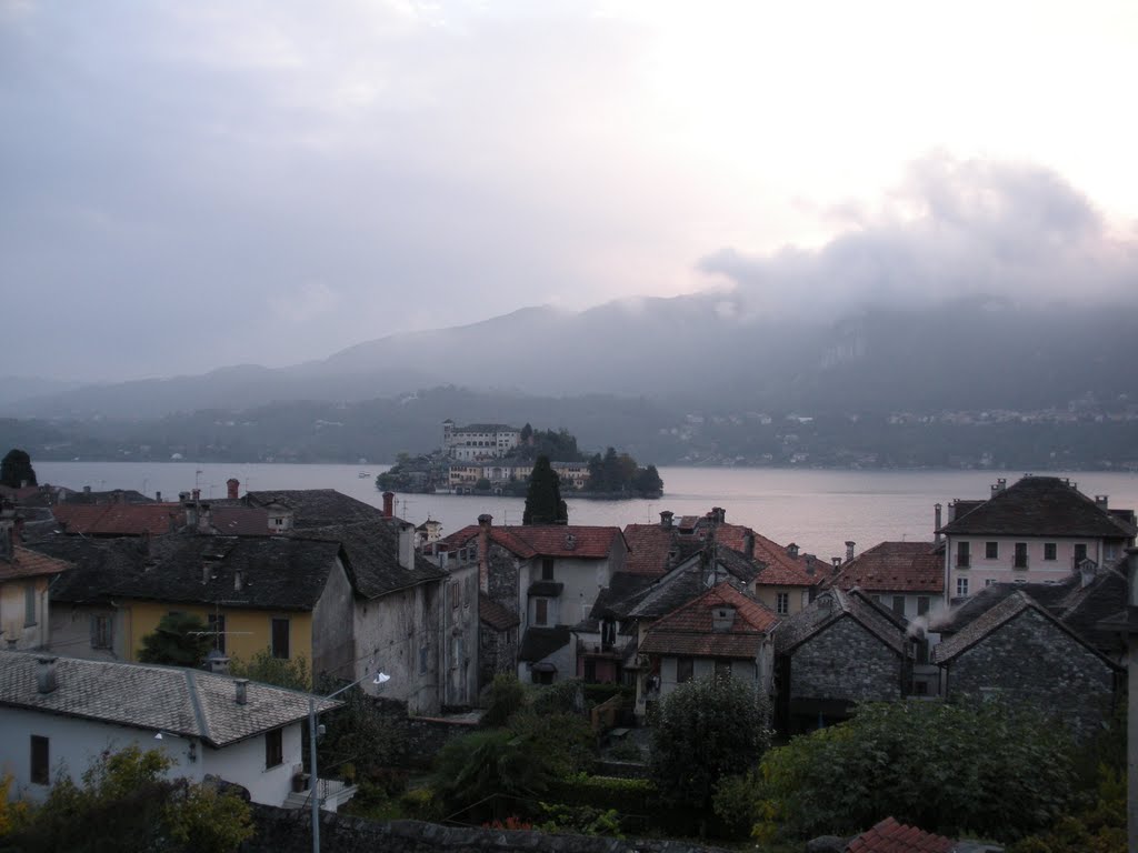 Orta'dan Manzara-İtalya ( by uO © ) by Uğur Özyurt ( uO © )